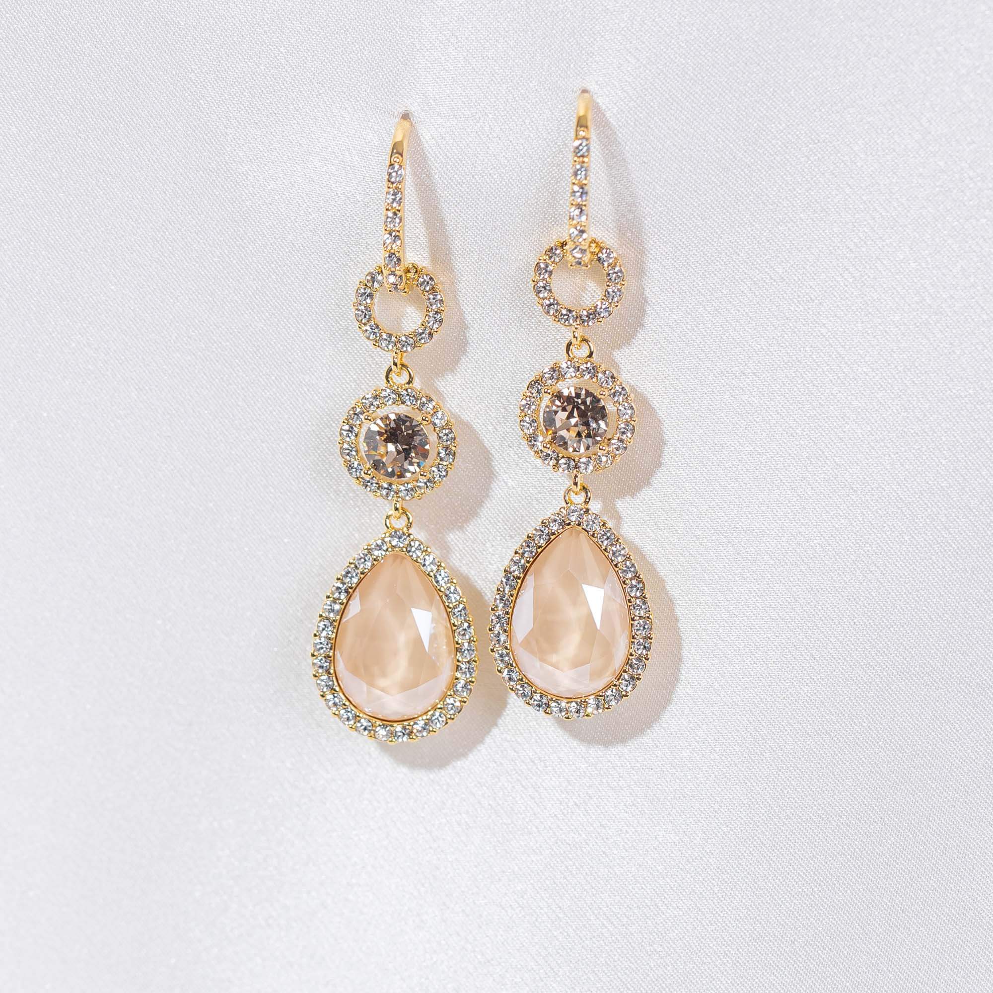 Amy earrings - Ivory créme lacquer