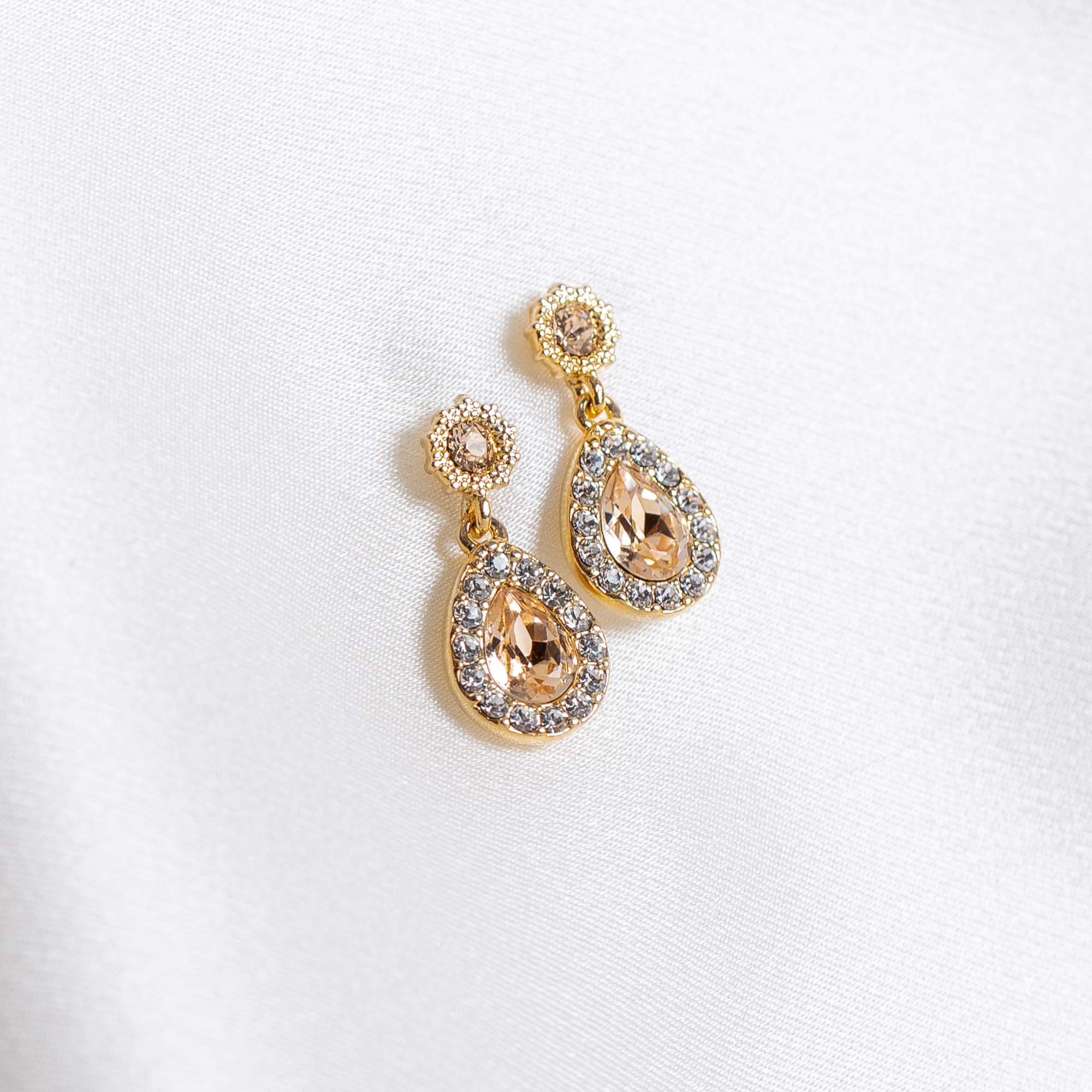 Petite Amy earrings - Light silk