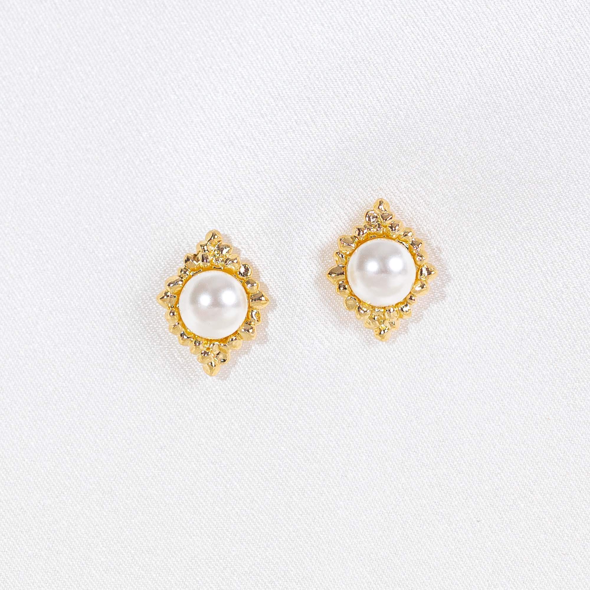 Miss Bonnie pearl earrings - Ivory